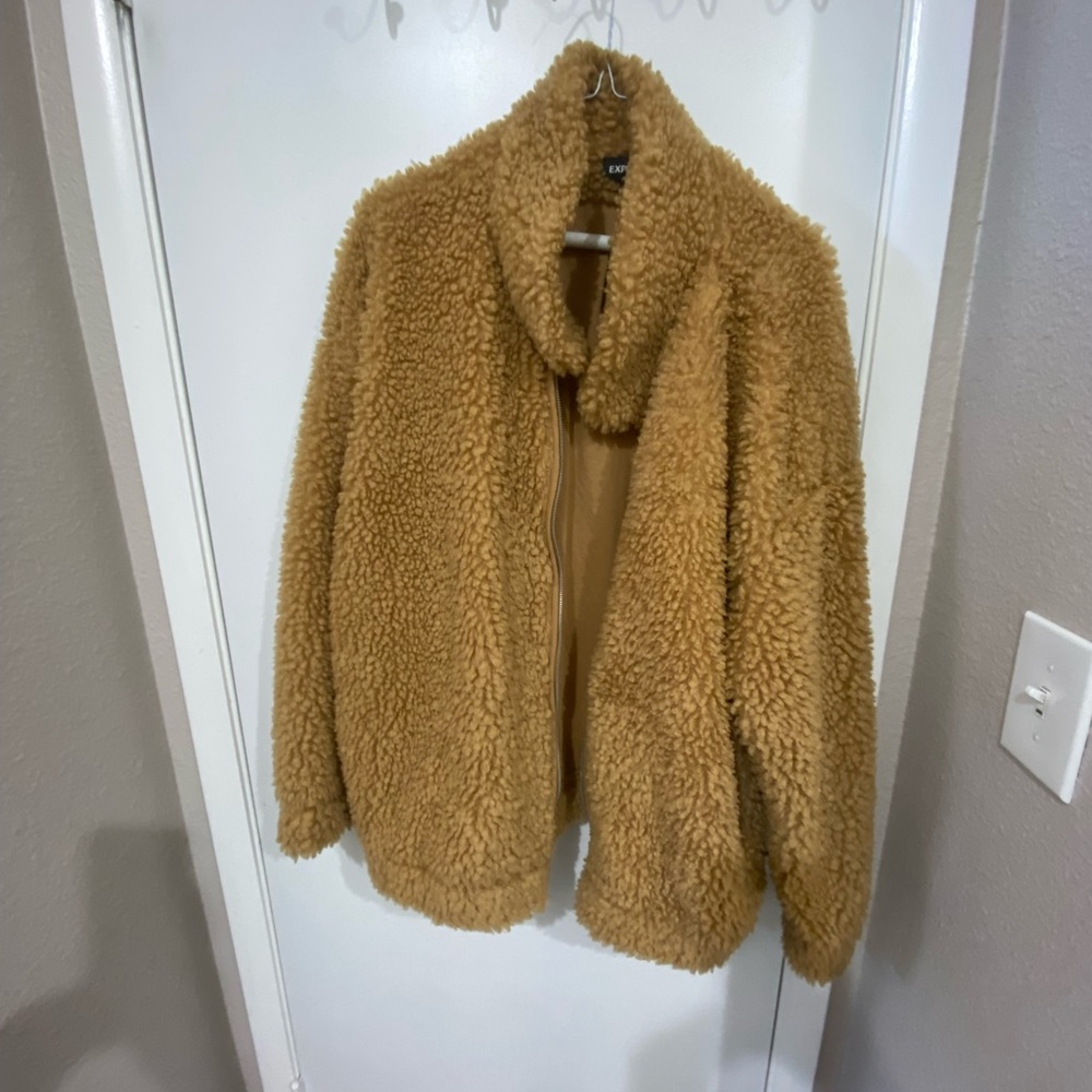 Express🤎 teddy bear coat 🐻